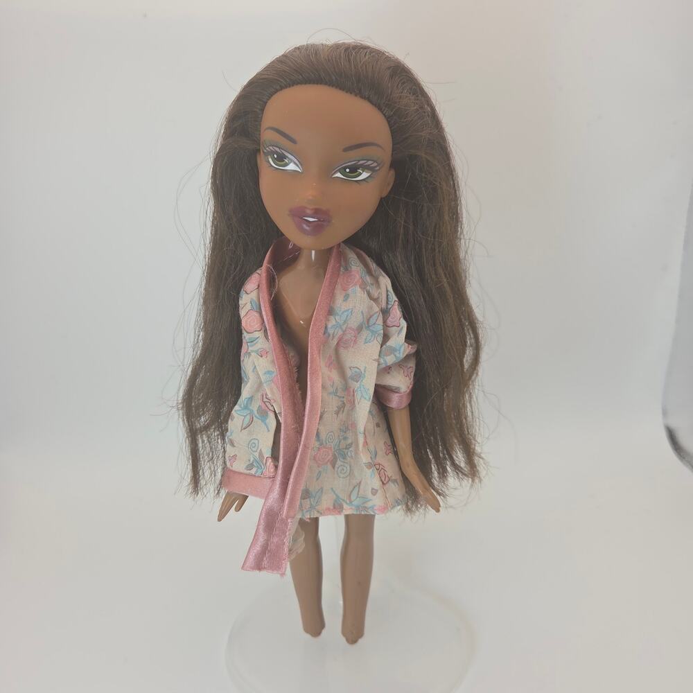 Vintage 2004 Bratz Nighty Nite Sasha Doll with Original Robe